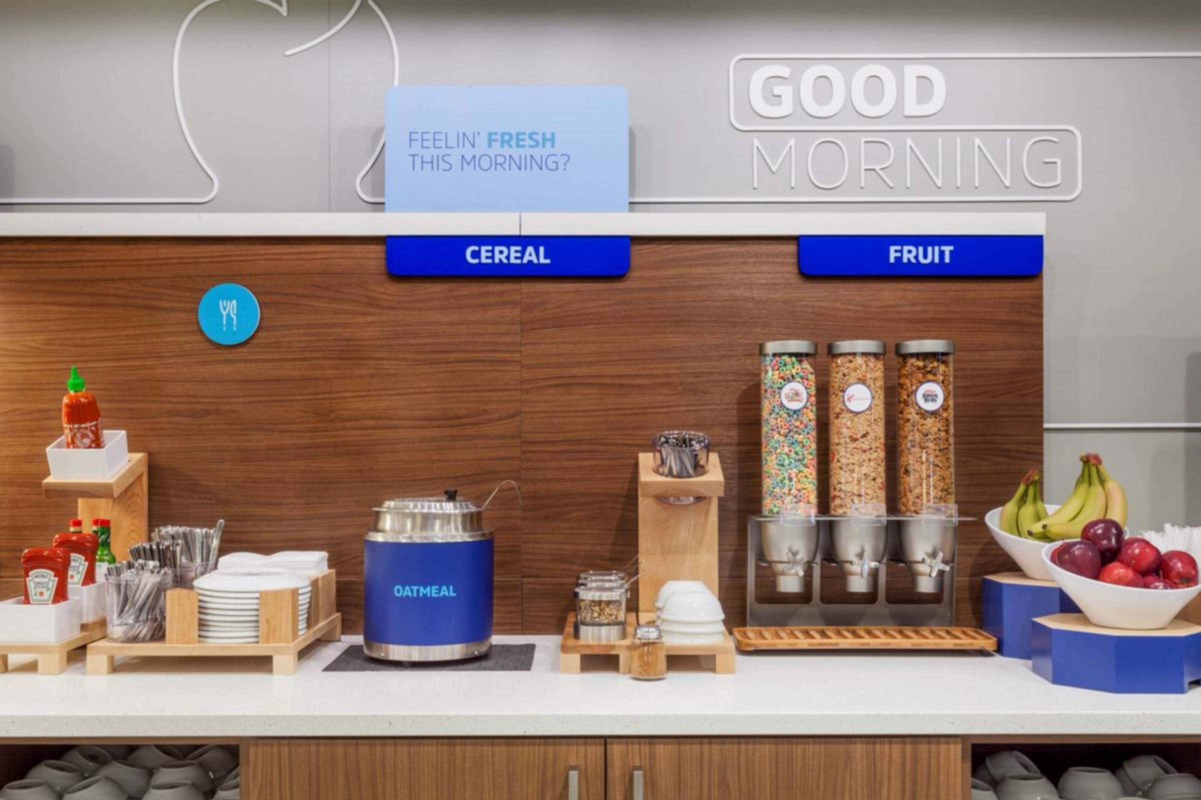 Holiday Inn Express & Suites - Seattle South - Tukwila By Ihg Bagian luar foto