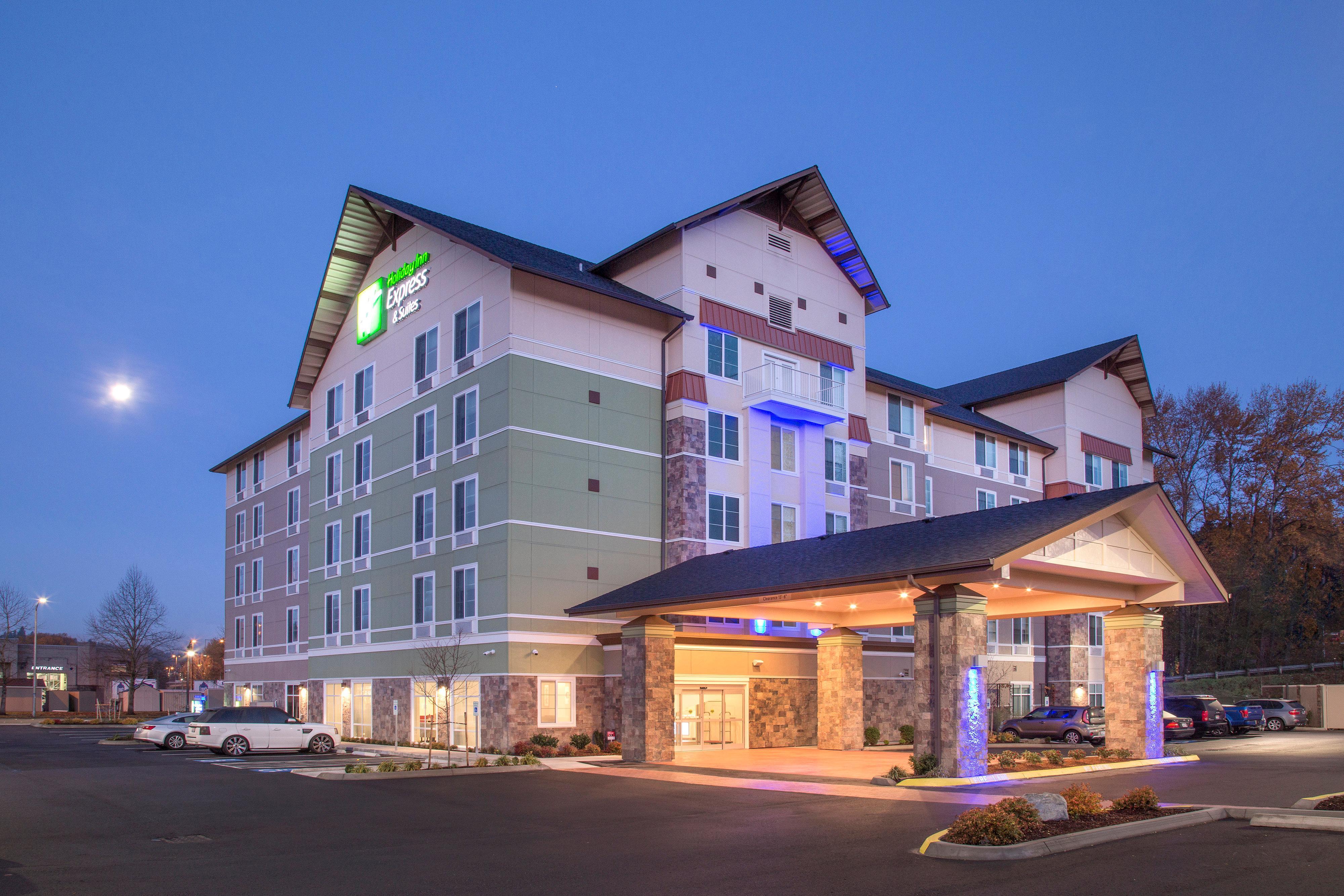 Holiday Inn Express & Suites - Seattle South - Tukwila By Ihg Bagian luar foto