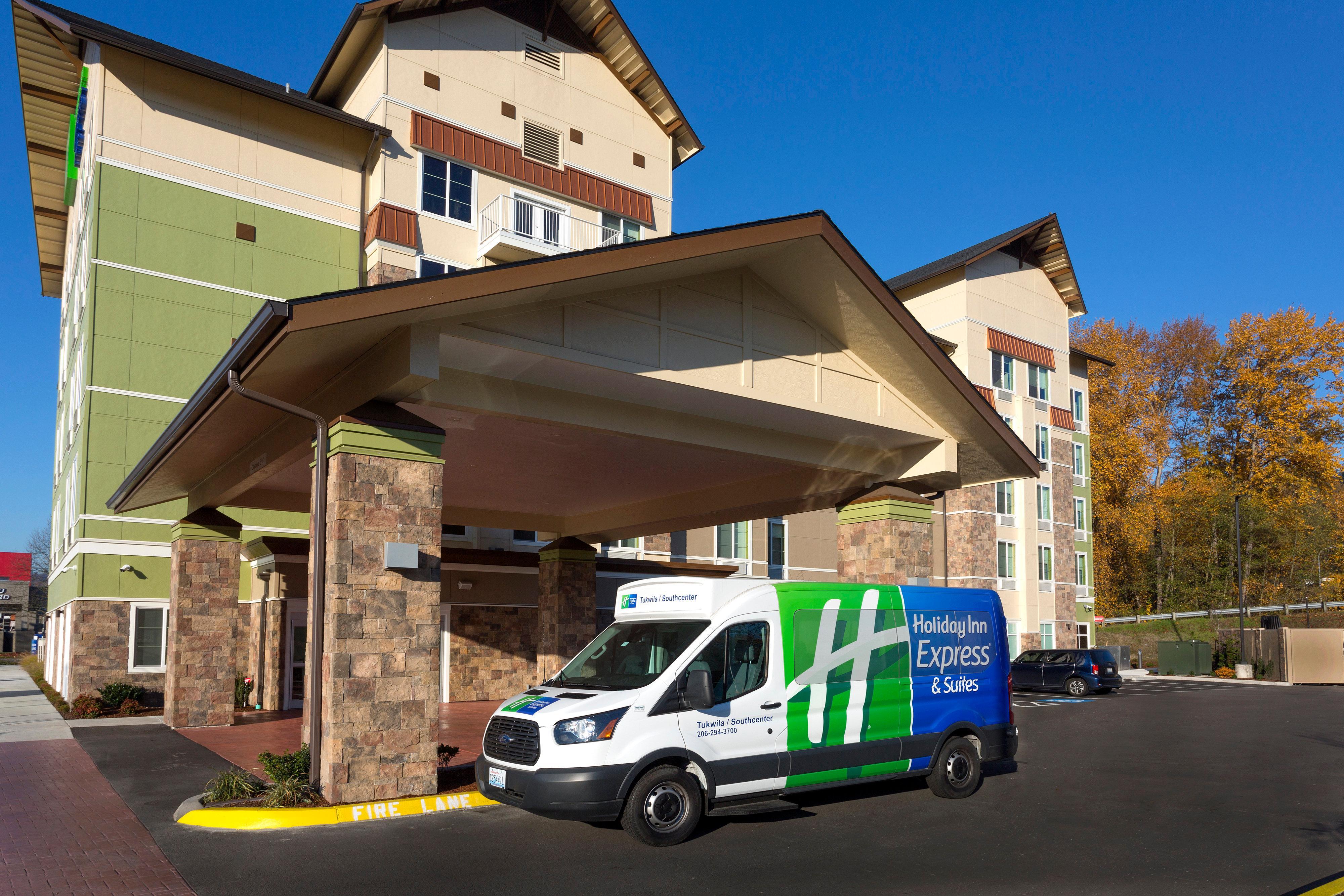 Holiday Inn Express & Suites - Seattle South - Tukwila By Ihg Bagian luar foto